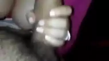 Sexy desi girl sucking cock deepthroat