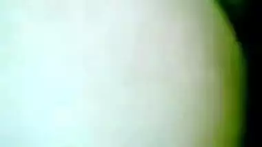 Indian sex video HD of a wicked legal age teenager enjoying a home sex session