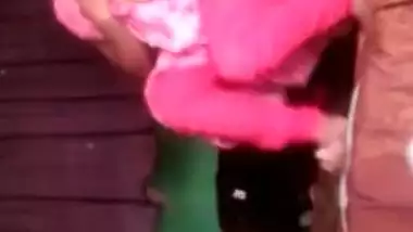 Today Exclusive-cute Desi Girl Record Her Fingerring Video Part 3