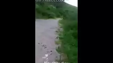 Desi sex movie of a legal age teenager hotty having outdoor pleasure with her horny bf