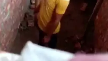 Desi XXX girl gives blowjob and gets her boobs sucked by her lover MMS