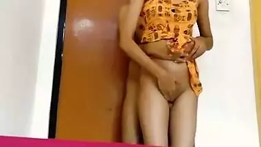 Desi Bhabhi And Indian Desi Bhabhi - Ladke Ne Mari Padosi Ladki Ki Gand Uske Ghar Par