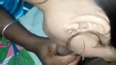 Village Aunty Sucking Penis Of Zamindar